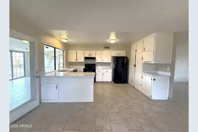 945 W Gemini Drive, Tempe, AZ 85283 - Photo 5