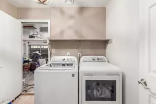3219 W Molly Ln, Phoenix, AZ 85083 - Photo 41