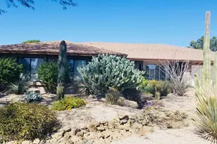 3136 W Taro Ln, Phoenix, AZ 85027 - Photo 3