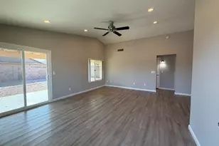 8587 N 107th Ln, Peoria, AZ 85345 - Photo 5