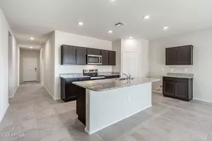 17446 W Illini St, Goodyear, AZ 85338 - Photo 9