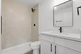 4416 N 22nd Dr, Phoenix, AZ 85015 - Photo 13