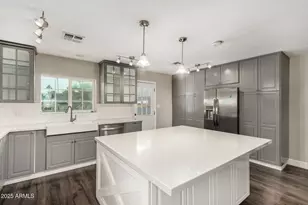 1717 E Pebble Beach Dr, Tempe, AZ 85282 - Photo 15