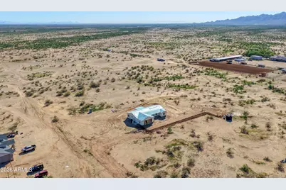 4 239th Avenue #-, Wittmann, AZ 85361 - Photo 17