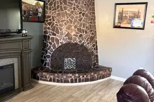 3935 W Willow Ave, Phoenix, AZ 85029 - Photo 9