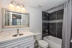 8305 E Vista Dr, Scottsdale, AZ 85250 - Photo 5