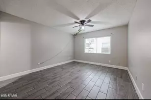10411 N 11th Ave, Phoenix, AZ 85021 - Photo 9