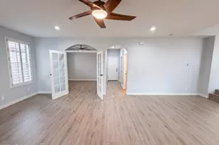 2113 W Eagle Feather Rd, Phoenix, AZ 85085 - Photo 9