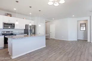 10683 W Buena Vista Dr, Arizona City, AZ 85123 - Photo 11