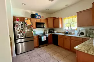 508 W Latona Rd, Phoenix, AZ 85041 - Photo 17