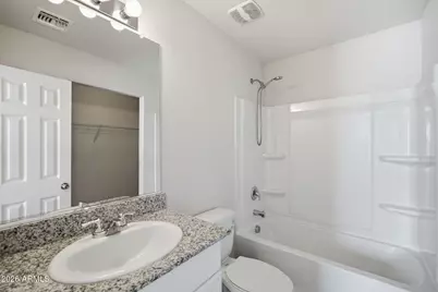 135 E Watson Place, Casa Grande, AZ 85122 - Photo 7