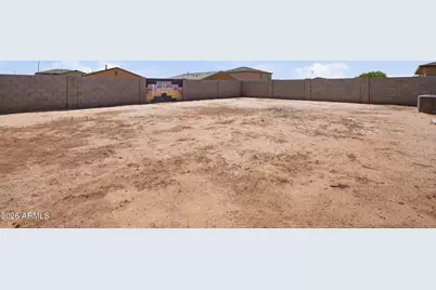 135 E Watson Place, Casa Grande, AZ 85122 - Photo 9