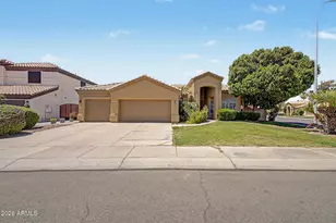 3092 S Pennington Dr, Chandler, AZ 85248 - Photo 3