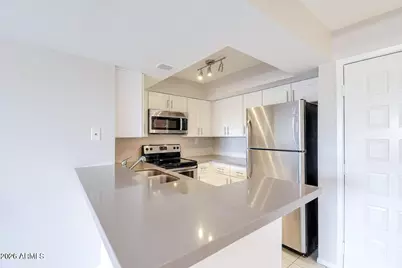 540 N May Street #2111, Mesa, AZ 85201 - Photo 3