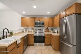 3150 E Beardsley Rd, Phoenix, AZ 85050 - Photo 11