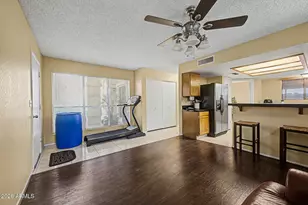 601 E Wescott Dr, Phoenix, AZ 85024 - Photo 15
