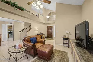 601 E Wescott Dr, Phoenix, AZ 85024 - Photo 11
