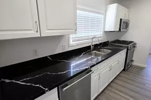 4642 N 10th St, Phoenix, AZ 85014 - Photo 5