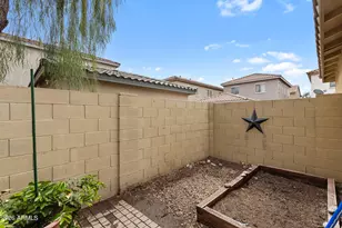 14186 W Country Gables Dr, Surprise, AZ 85379 - Photo 35