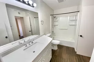 4488 E Belleview St, Phoenix, AZ 85008 - Photo 11