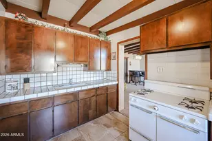 3039 E Charter Oak Rd, Phoenix, AZ 85032 - Photo 9