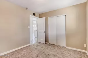 8844 N 40th Ave, Phoenix, AZ 85051 - Photo 19