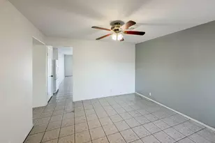 15724 W Smokey Dr, Surprise, AZ 85374 - Photo 9
