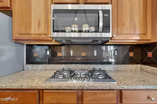 6894 W Mazatzal Dr, Peoria, AZ 85383 - Photo 15