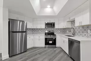 4126 W Boca Raton Rd, Phoenix, AZ 85053 - Photo 11