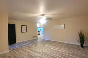 5605 S Spinnaker Rd, Tempe, AZ 85283 - Photo 3