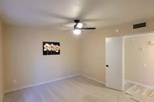 5605 S Spinnaker Rd, Tempe, AZ 85283 - Photo 15