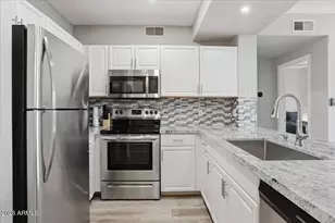 19777 N 76th St, Scottsdale, AZ 85255 - Photo 11