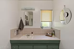 222 E Hayward Ave, Phoenix, AZ 85020 - Photo 17
