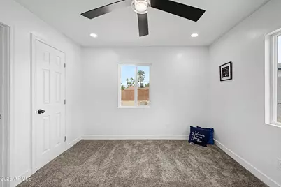 4216 N 31st Drive, Phoenix, AZ 85017 - Photo 13
