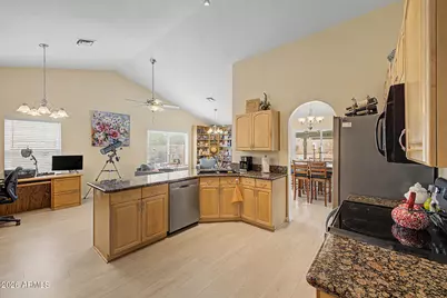 9854 S 47th Place, Phoenix, AZ 85044 - Photo 15