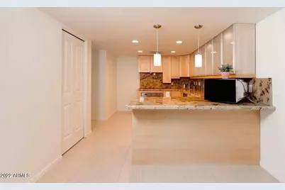 334 W Medlock Drive #Unit B104, Phoenix, AZ 85013 - Photo 7