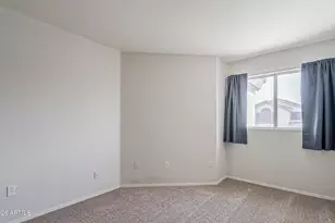 528 S Sunrise Dr, Gilbert, AZ 85233 - Photo 23