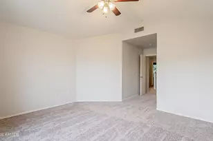 528 S Sunrise Dr, Gilbert, AZ 85233 - Photo 19