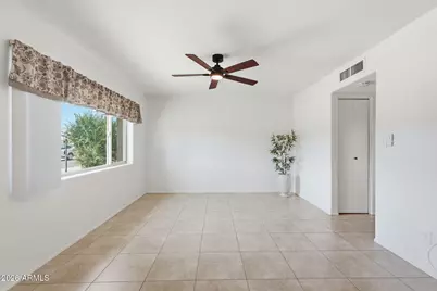 2201 E Gretta Place, Phoenix, AZ 85022 - Photo 13