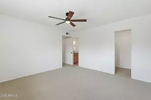 2201 E Gretta Pl, Phoenix, AZ 85022 - Photo 23