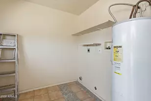 2201 E Gretta Pl, Phoenix, AZ 85022 - Photo 27