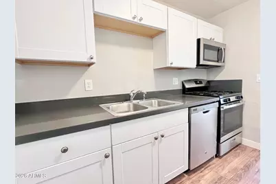 10839 N 15th Avenue N, Phoenix, AZ 85029 - Photo 19