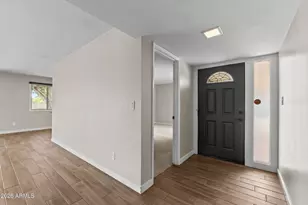1229 E Manhatton Dr, Tempe, AZ 85282 - Photo 5