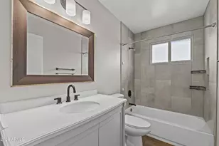 1229 E Manhatton Dr, Tempe, AZ 85282 - Photo 15