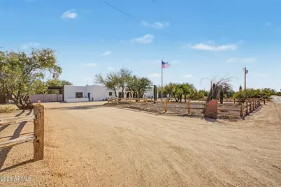 6835 E Dale Lane, Scottsdale, AZ 85266 - Photo 11