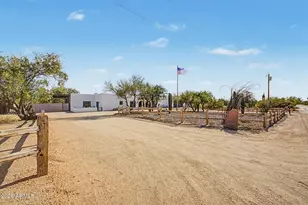 6835 E Dale Ln, Scottsdale, AZ 85266 - Photo 11