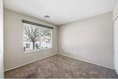 8205 S 45th Lane, Laveen, AZ 85339 - Photo 9