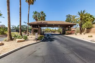 4446 E Camelback Rd, Phoenix, AZ 85018 - Photo 51