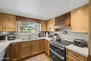 8542 N 48th Ln, Glendale, AZ 85302 - Photo 17