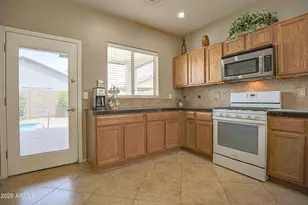 11614 W Grant St, Avondale, AZ 85323 - Photo 15